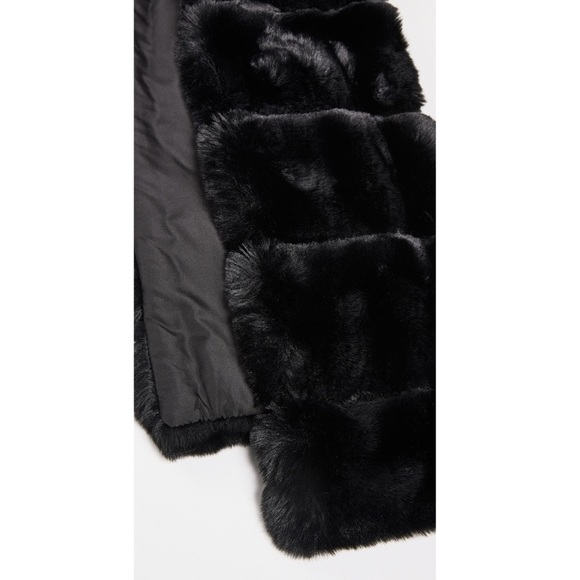 Adrienne Landau Faux Fur Black Scarf - Picture 3 of 4